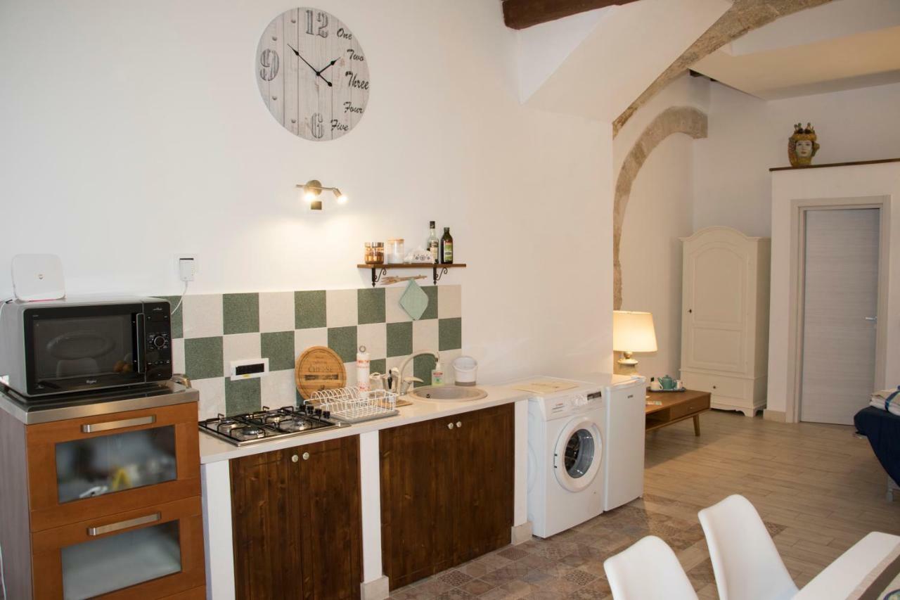 Residenze Dello Scirocco Villa Syracuse Bagian luar foto